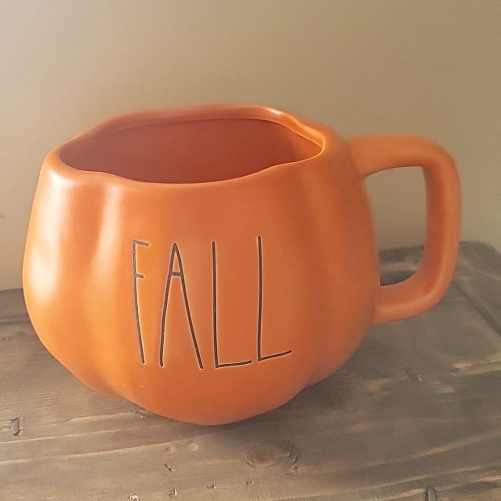 Rae DunnFall mug